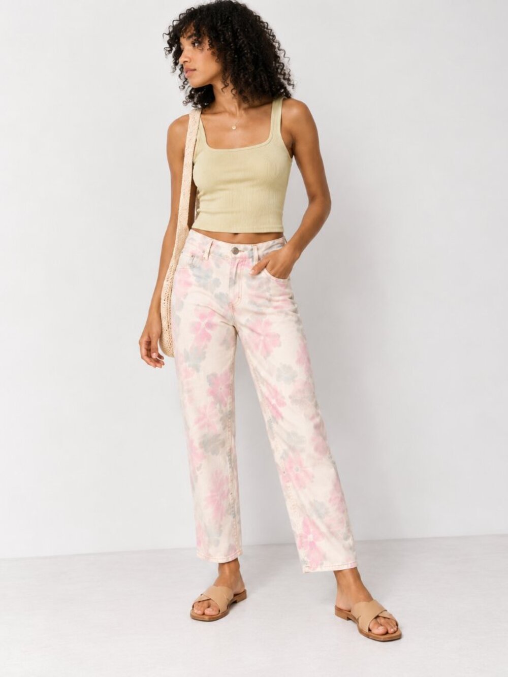 Universal Thread Cream Pastel Watercolor Print High Rise Straight Jeans Size 4/2